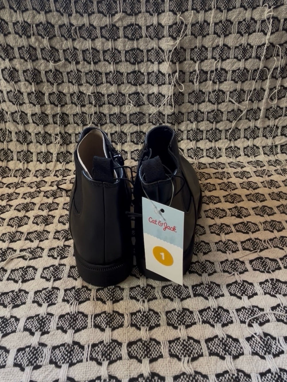 Cat & Jack Black Kids Chelsea Boots - Picture 5 of 8